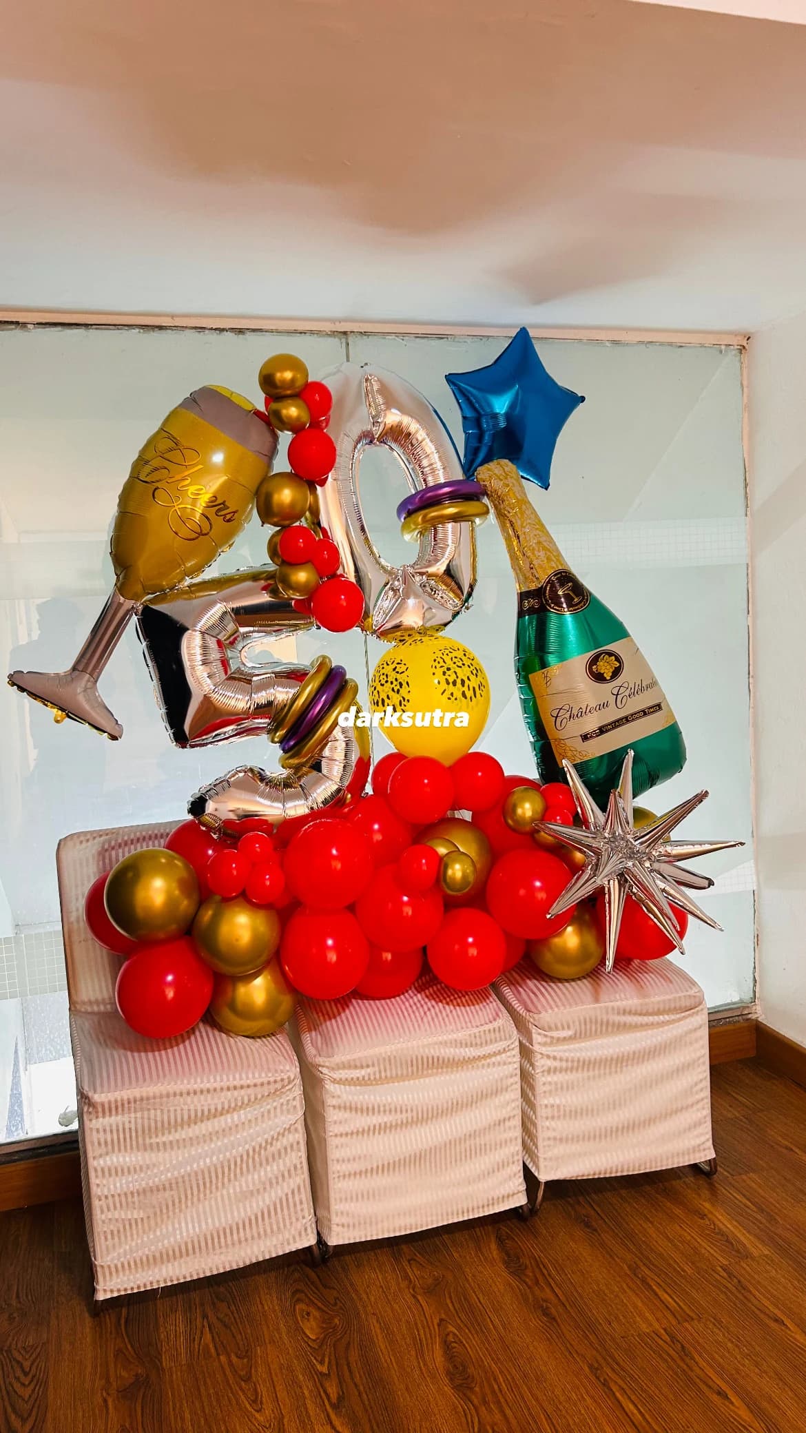 Balloon Bouquets & Hampers by Dark Sutra — setup 3