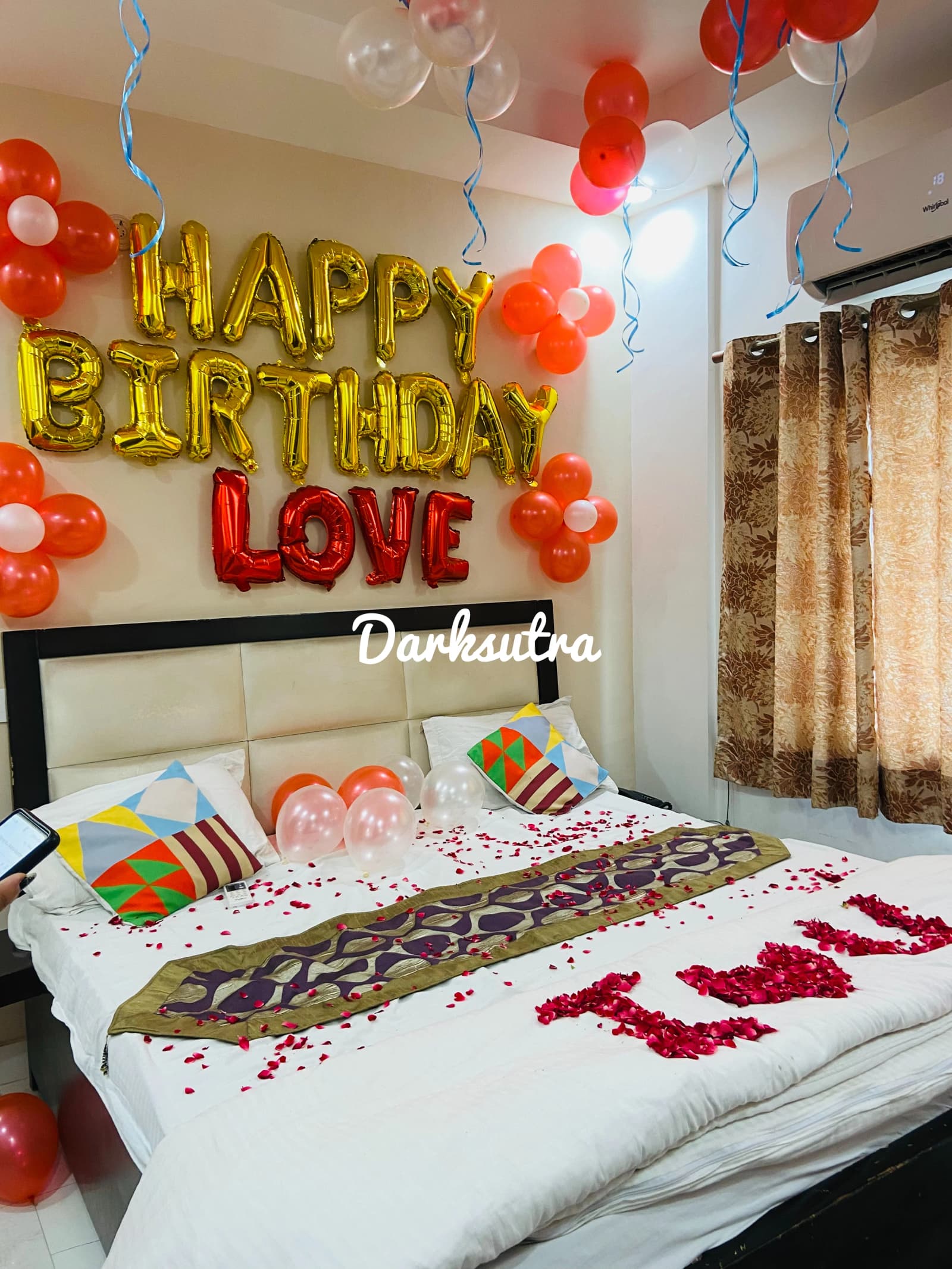 Rose Petal Bed & Ceiling Setup